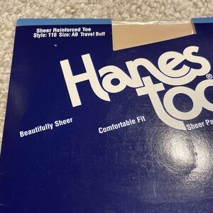 Hanes Too Sheer Pantyhose Buff  New Size AB Reinforced Toe USA Style 116